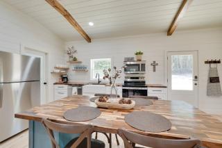 Nature-Centric Retreat! Newly Built Millen Cottage - 2