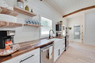 Nature-Centric Retreat! Newly Built Millen Cottage - 1