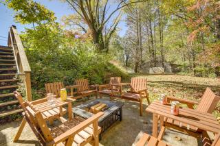Hot Tub and Game Room Gatlinburg Family Cabin! - 7