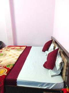 Krishna guest House - 600 meter away from ram mandir - 6