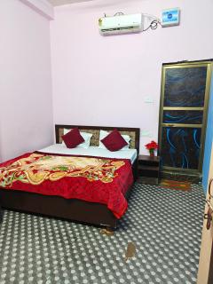 Krishna guest House - 600 meter away from ram mandir - 7