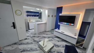 Condominio AZUL RICAURTE Apartamento con 4 piscinas - 3