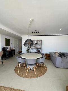 Luxury Private Pool Apartment - 4