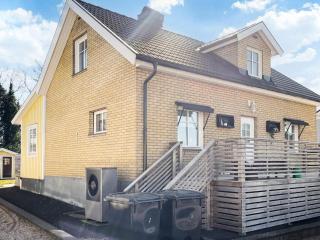 Family Villa with Hot Tub in Ronneby - 6