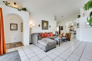 4 Mi to Disney Family Getaway with Game Room! - 7