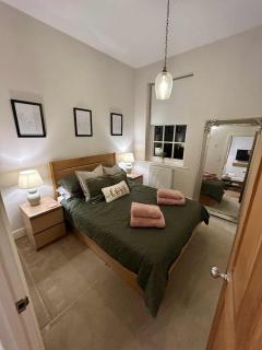 Luxury 1 Bedroom Flat in Great Location - 3