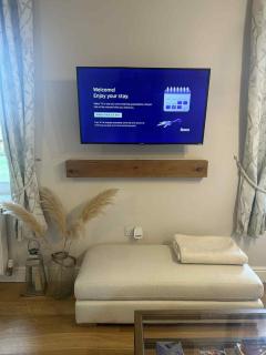 Luxury 1 Bedroom Flat in Great Location - 4