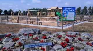 The Lazy Lobster, Beachfront Lodge, Selsey - 5