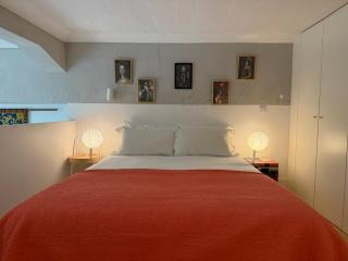 Stylish Apartment near Timeout Market - 6