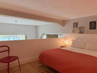 Stylish Apartment near Timeout Market - 3