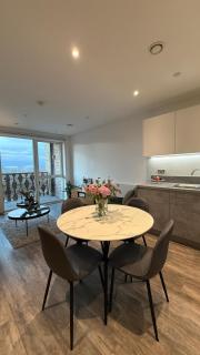 Cosy 1 bed apartment - 2