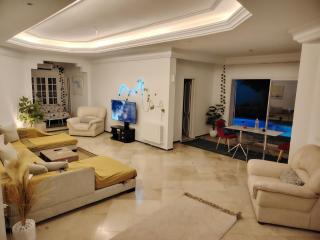 Dalton's villa with pool - 9