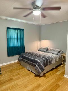 Serene Bayou Retreat - Spacious Family Home - 1