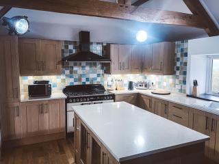 The Retreat Cornwall holiday home with hot tub - 6