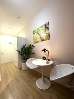 Stylisches City-Apartment mit Terrasse & Top-Lage - CIVITA Apartments - 1