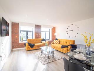 Spacious 2-Bedroom Flat in Bradford - 2