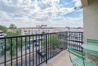 Near ASU and Brewery Gym Pool WD Parking - 6