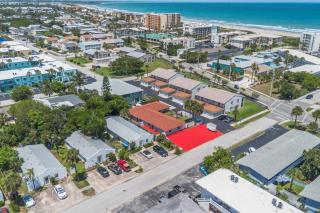 2 Blocks to Beach! Pet-Friendly Cape Canaveral Apt - 9