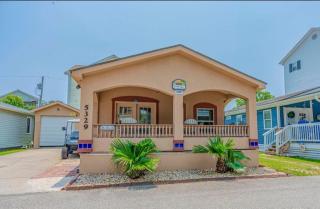 The Taco Shack, Relax and Enjoy the Sun and Sand - 6