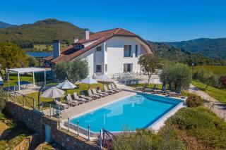 Amazing Villa Chimera White View Pool&Gym - Happy Rentals - 0