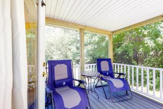 Heart’s Content Cottage 20 at Shorelands Resort - 1