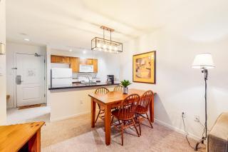 Town Plaza, Unit 209 - 6