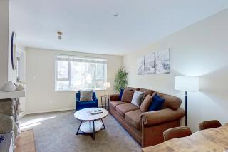 Town Plaza, Unit 202 - 7