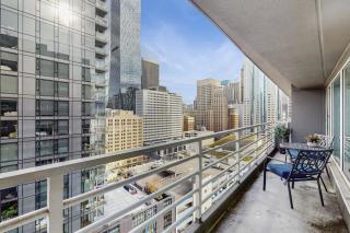 Newmark Condo Suite - 9