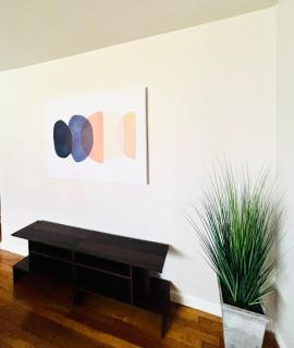 Entire home, 6 min drive to UIUC - 6