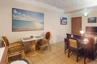 Sunrise King Suite at Hummingbird Home Suites Gold Standard Certified - 1