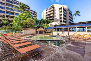 Oceanview, corner renovated unit w Ac! sk366 - 2