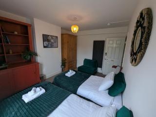 Pilgrims of the Goddess - 9