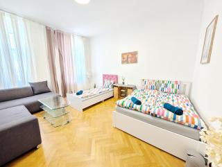 Comfortable Rooms in Wiener Stadthalle area G4 - 3
