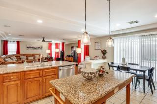 Grand and Convenient Home 7 Mi to Las Vegas Strip! - 2