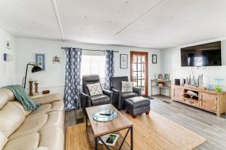 2 Mi to Beach! Canal-Front Escape in Crystal River - 6