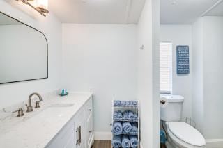 5 Mi to Manatees! Waterfront Crystal River Home - 1