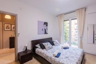 Too Easy Apartment - 7