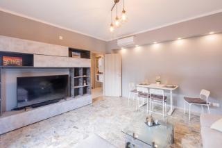 Too Easy Apartment - 8