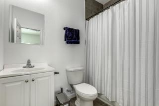 Brand New House with Style! - 7