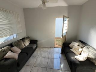 Casa com 2 quartos no Aero Rancho - 9