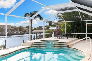 Rubicon Grand Estate - Pool & Spa - 9