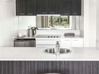 Mantra on Jolimont Melbourne - 2