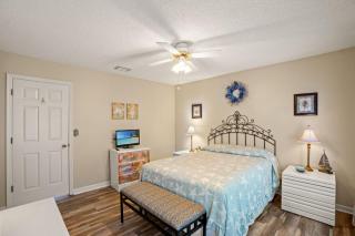 Suite Carolina Life is Better by the Beach - 5