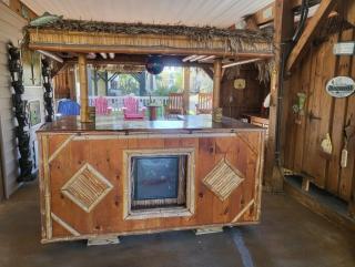 The Tiki Hut, Grillin and Chillin - 8