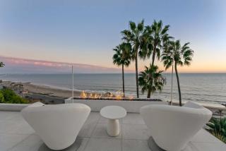 New Listing OceanFront Villa by Colby & Conrad - Inceville - 2