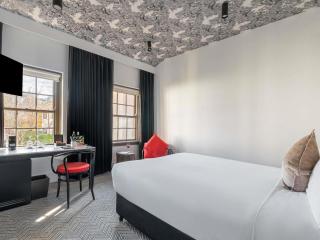 Peppers Gallery Hotel - 8