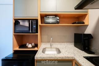 Aptos completos em prédio com piscina a 280m da Praia - CLFs - 2