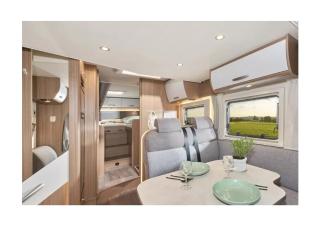 Caravan Tiny House Base Camp Granada Camping - 5