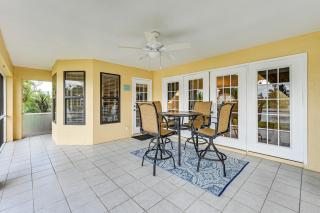 Beach Gear Provided! Waterfront Home in Cape Coral - 9