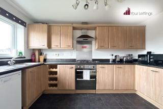 Kennedy 6 Bedroom 6 Bathrooms House in Hampton - 3